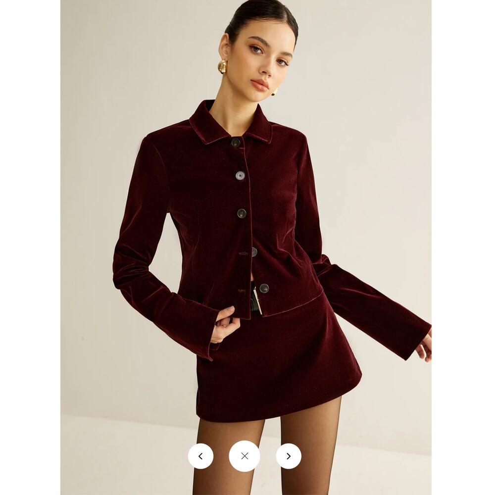 Commense Velvet Lapel Short Blazer Sz M